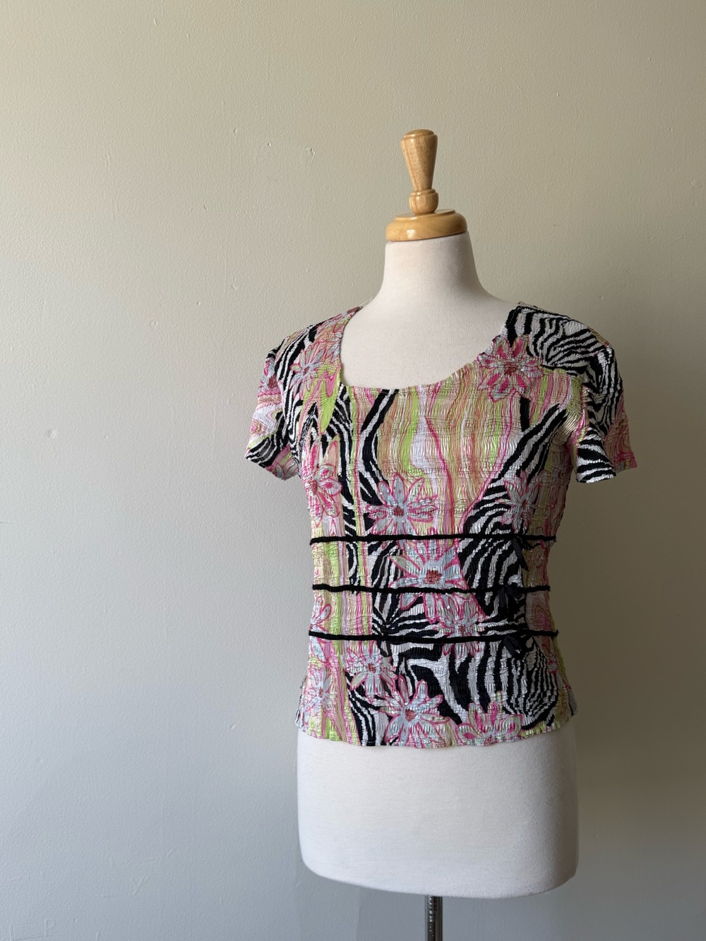Vintage Y2K Zebra Floral Textured Top Medium (no tag)